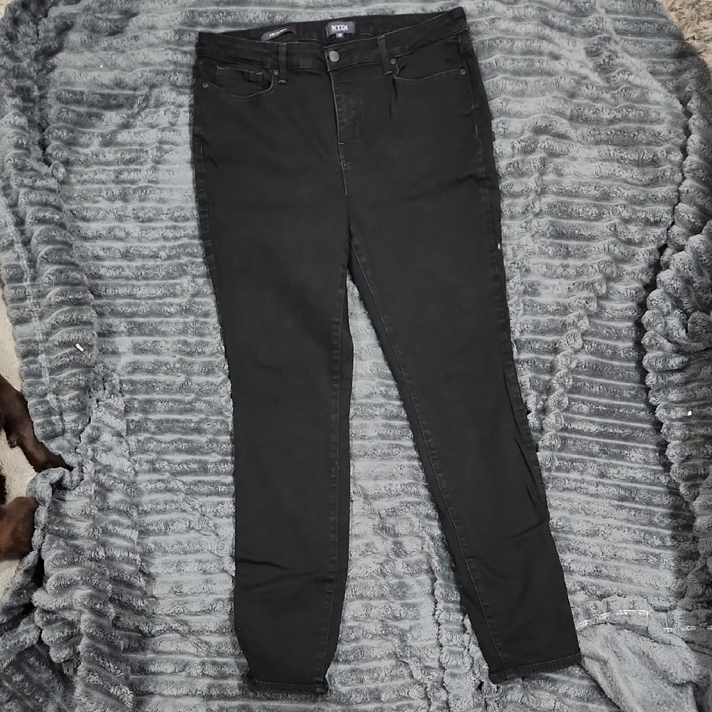 NYDJ Women's Black Skinny Jeans